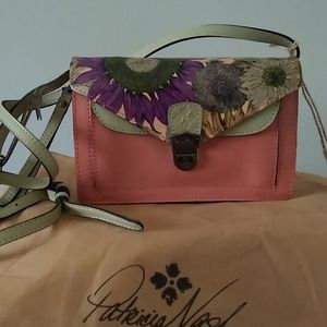Patricia Nash cross body purse